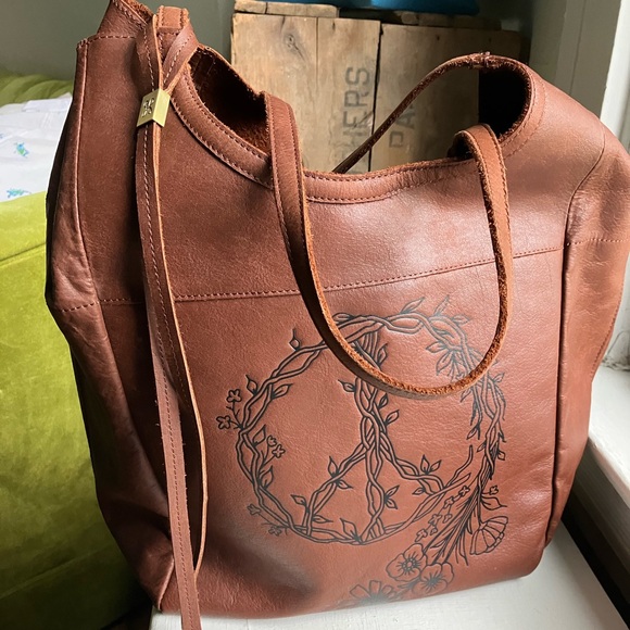 HOBO Handbags - HOBO leather Native Tote Floral Peace color Chestnut